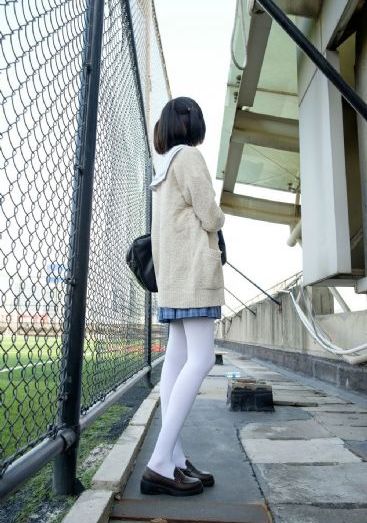 美丽的丽莎1980意大利语翻译中